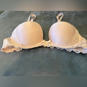 Victoria’s Secret Dream Angels Push-Up Bra, 32B